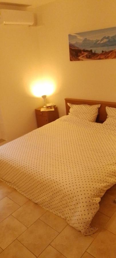 Apartman Kevin Karlobag Kültér fotó